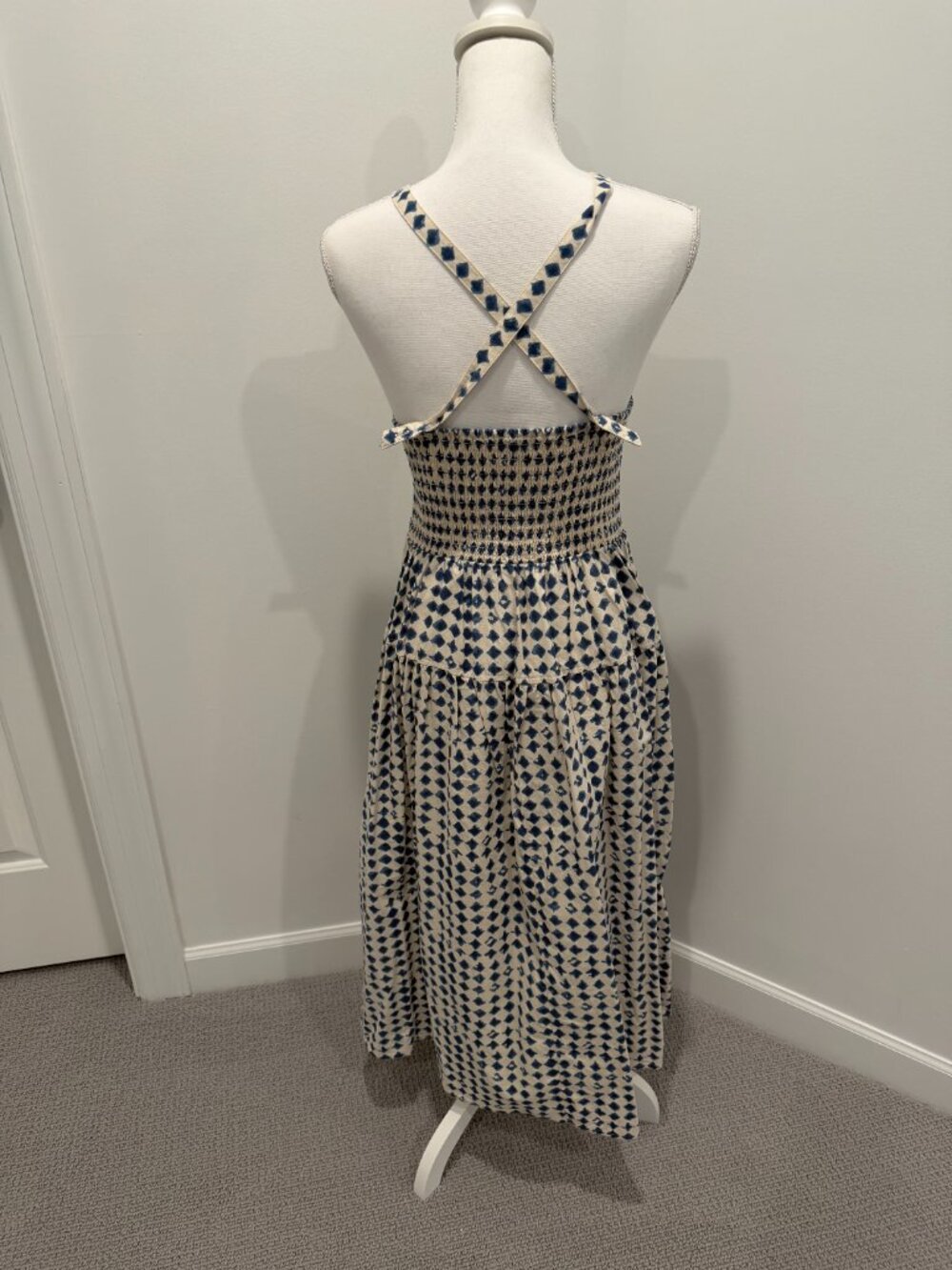Halter Tiered Midi Dress in Shibori Print Size Medium - Picture 6 of 7